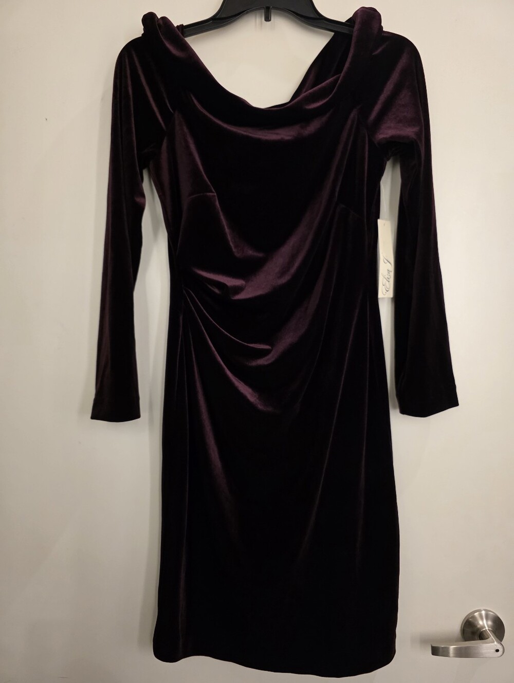 Eliza J Off Shoulder Velvet Midi Dress SIZE 8
